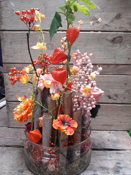 Bloemstuk 2 - Herfstbak - € 35,00