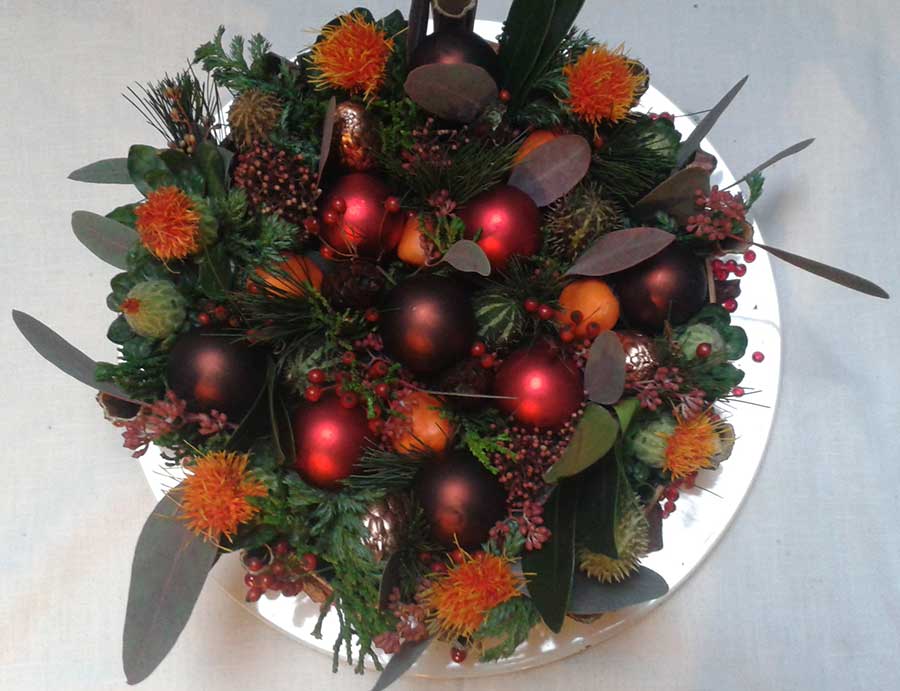 bloemstuk 1 - kersttaart - € 27,50